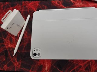 Combo iPad Pro M5 + Pencil Pro + Magic Keyboard
