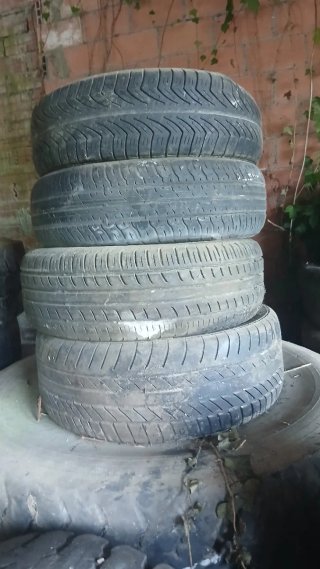 Cubiertas para coches y camiones