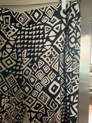 Pantalón señora estampado