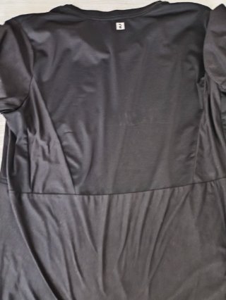 Lote de ropa deportiva de mujer
