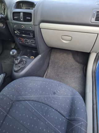 Renault Clio 2003