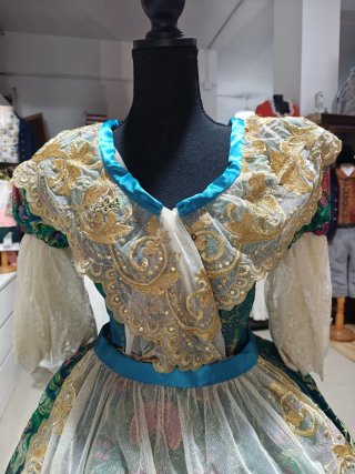 Traje fallera adolescente (leer)