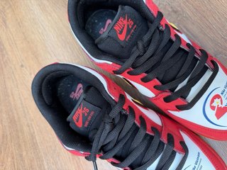 Nike SB Dunk Low Pro Vietnam 25th