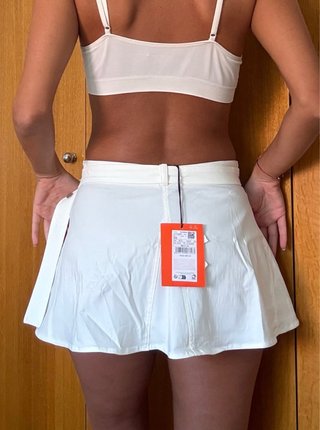 Falda blanca MANGO. A estrenar!!