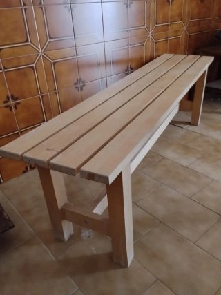 Banco de madera para exterior