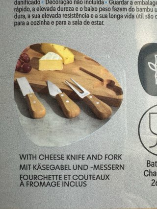 Tabla de queso de bambú con utensilios