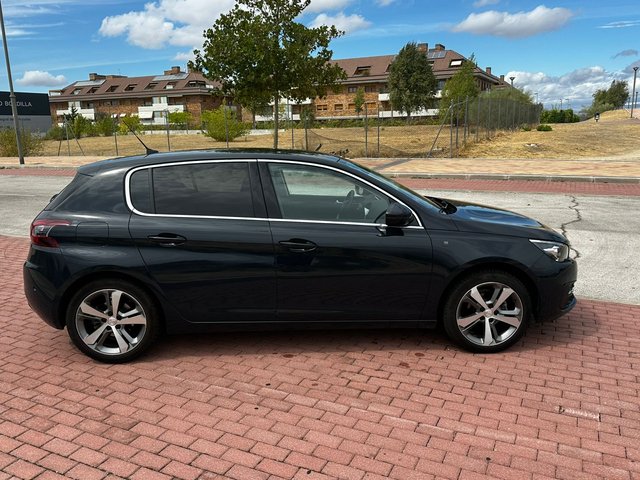 Peugeot 308 2020