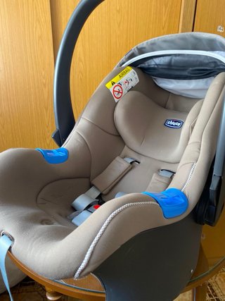 Coche chicco bebé trío