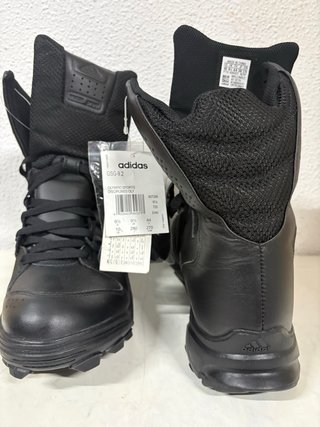 Botas talla 44 ADIDAS GSG 9.2. REF2