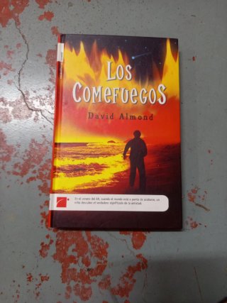 Libro Los Comefuegos