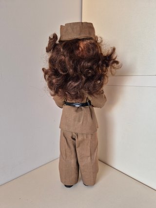 Muñeca antigua recuerdo mili