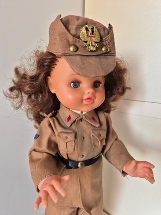 Muñeca antigua recuerdo mili