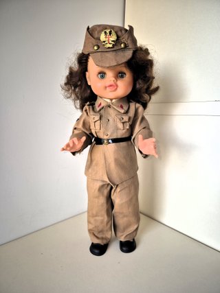 Muñeca antigua recuerdo mili