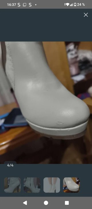 Botines blancos de tacón