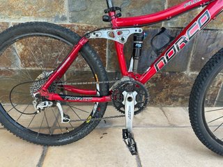 Bicicleta MTB Norco Fluid Roja doble suspension