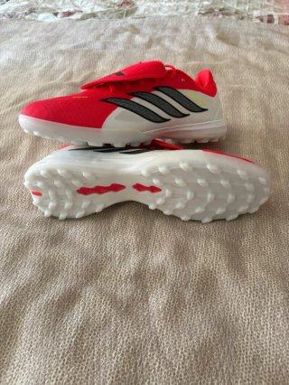 adidas predator turf 42.5