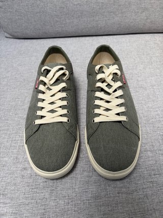 Zapatillas Levi’s verde (42)