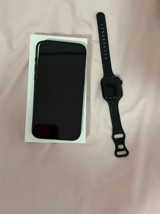 Iphone 14 pro + apple watch Se 40mm