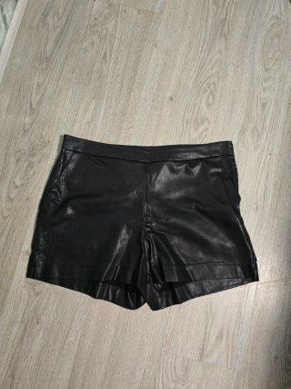 Pantalón de cuero