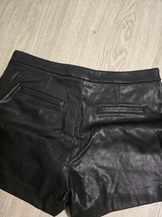 Pantalón de cuero