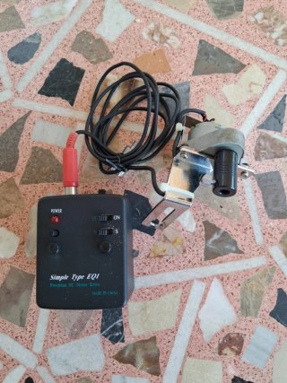Telescopio refractor 70/700 con tripode de acero