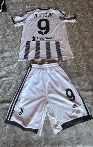 Completo Juventus Vlahovic 9 Taglia L