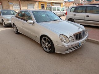 Mercedes-Benz Clase E 2004