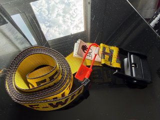 Cinturón Off-White Amarillo y Negro
