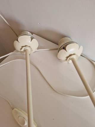 Pareja  lámparas en metal lacado beige muy claro