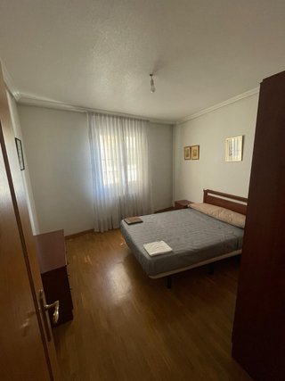 ALQUILO PISO 2 HABITACI. EN ARANDA  A PROFESORES