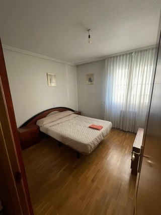 ALQUILO PISO 2 HABITACI. EN ARANDA  A PROFESORES