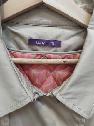 Gabardina Beige Elisabeth con Forro Desmontable Ac