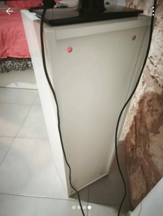 Mobile- credenza universale bianca. Perfette condizioni