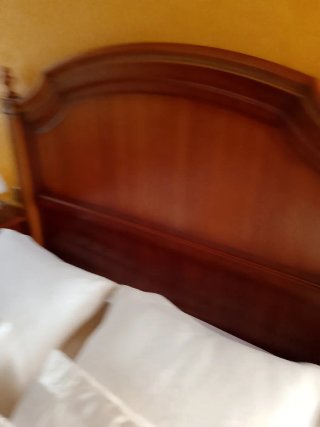 Dormitorio cabezal mesillas se regala somier colch