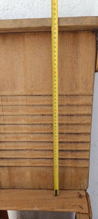 Tablas de lavar de madera antigua.