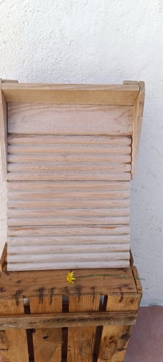 Tablas de lavar de madera antigua.