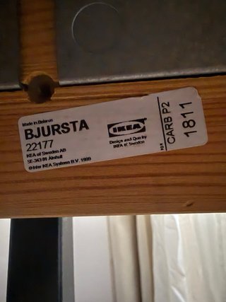 Mesa Bjursta extensible y 4 sillas Ingolf Negras