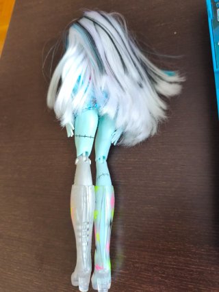 Monster High Frankie Stein ataúd