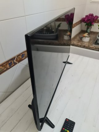 Televisão TV SABA 32" LED L32G7N / SABA 32" LED TV