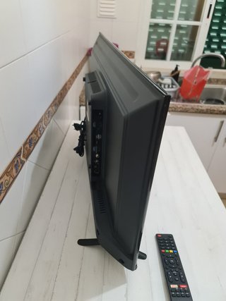 Televisão TV SABA 32" LED L32G7N / SABA 32" LED TV
