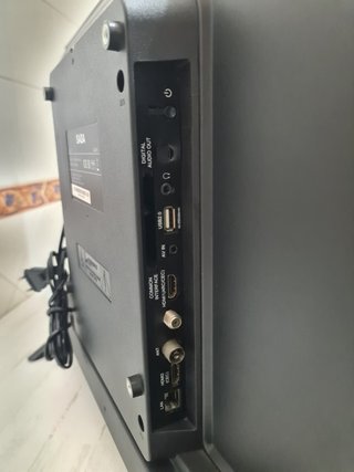Televisão TV SABA 32" LED L32G7N / SABA 32" LED TV