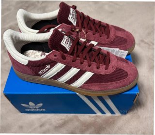 1. Sneakers Adidas Spezial burdeos talla 36