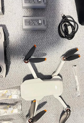 Dron DJI Mini 4k fly more combo