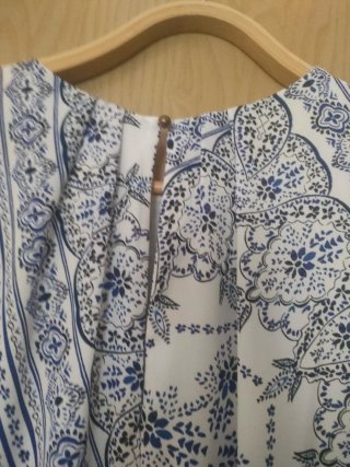 Abito estivo smanicato da donna