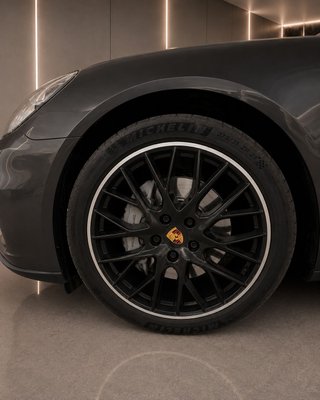 Porsche Panamera 4S