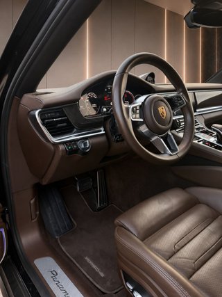Porsche Panamera 4S