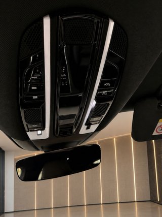 Porsche Panamera 4S