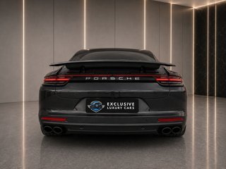 Porsche Panamera 4S