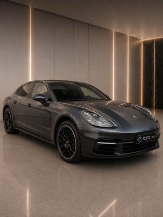 Porsche Panamera 4S