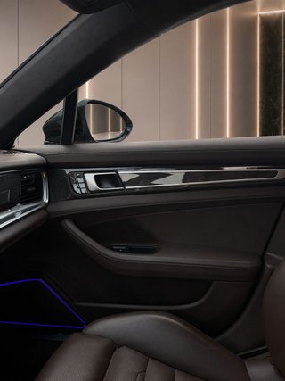 Porsche Panamera 4S